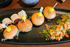 2026-03-24-WICHERULOO-High-Tea-Derk-89