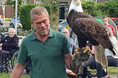 2025-05-17-WICHERUMLOO-Verbindingsweek-Roofvogelshow-111