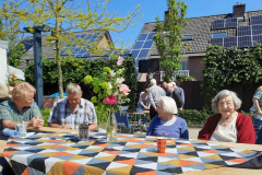 2023-05-13-WICHERUMLOO-oud-hollandse-spelletjes-en-poffertjes-eten-Verbindingsweek-2