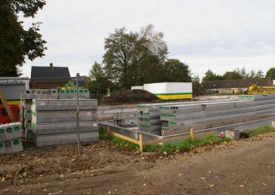 2014-10-18-vloerplaten-liggen-klaar-1