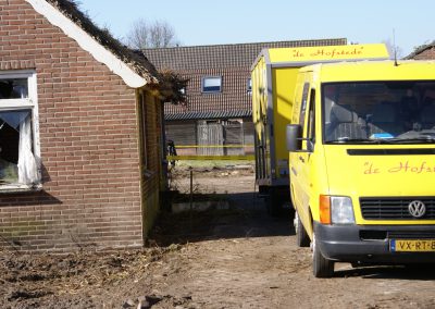 2013-03-04-asbest-wordt-weggehaald-2